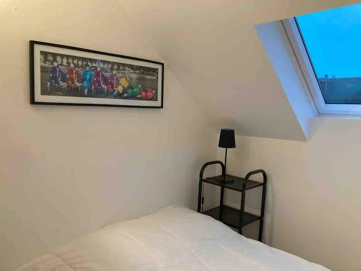 Საძინებელი  მე-2 სართული საწოლი 140