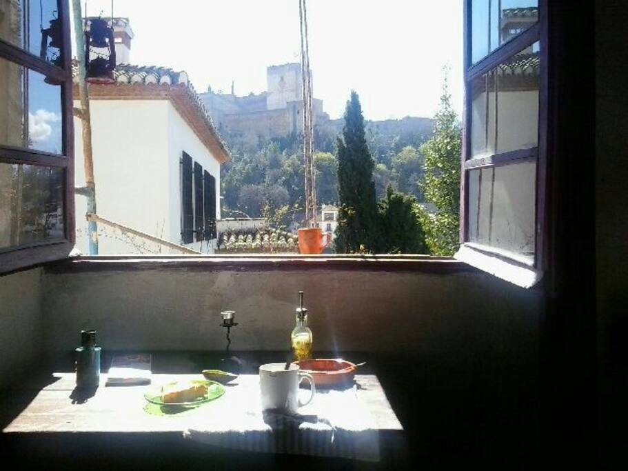 el desayuno. desde el salon