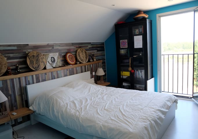 Chambre nature au coeur de la forêt solognote