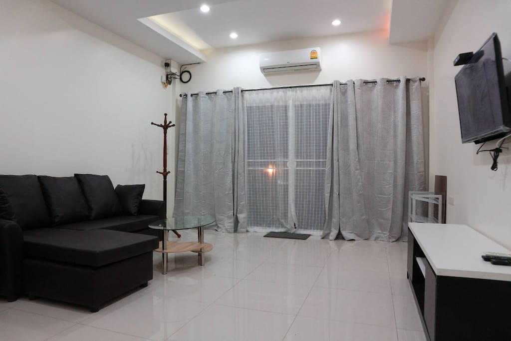 TV, SOFA, Air conditioner