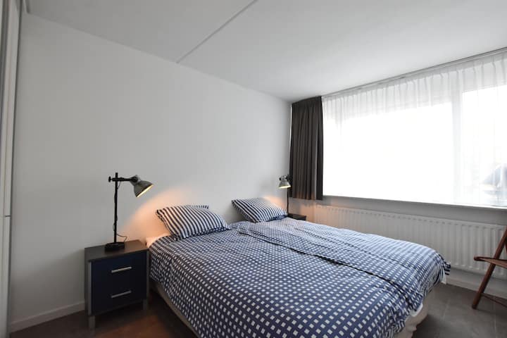 Duinzicht holiday home in Nieuwvliet with garden