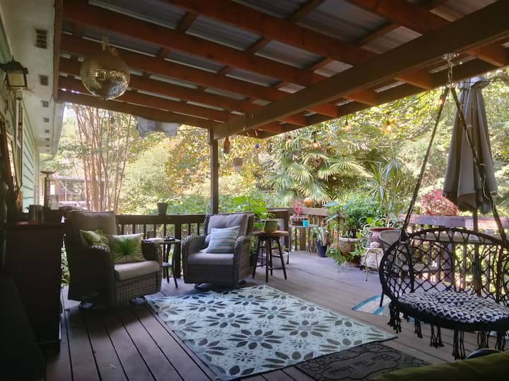 12 Best Airbnb Vacation Rentals Near Lake Lanier, Updated