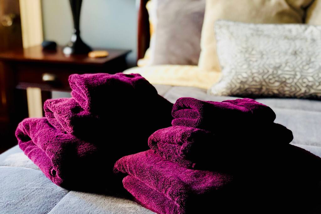 High quality towels and bedding.