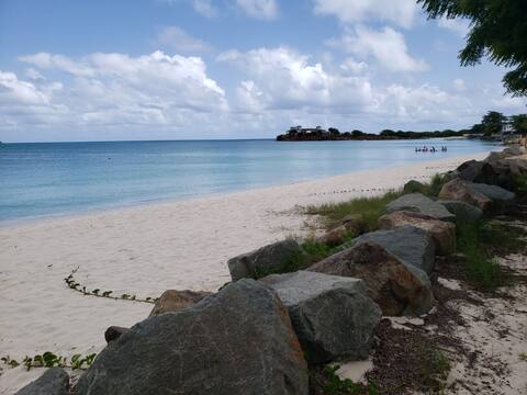 Paradise Beach Cottage #1 Beach Front