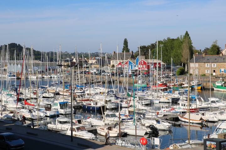 L Appartement Sur Le Port Departamentos En Renta En Paimpol Bretagne Francia
