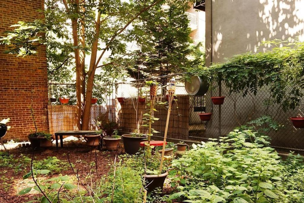 Large private Garden