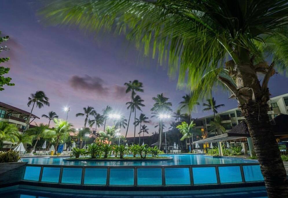 Piscina de vidro