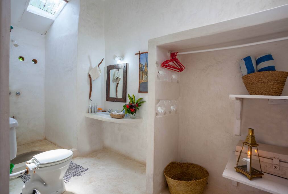 Ensuite bathroom with hot water shower