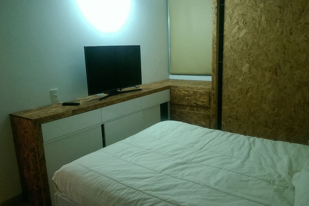 AMPLIOS CLOSETS Y MUEBLES MODERNOS