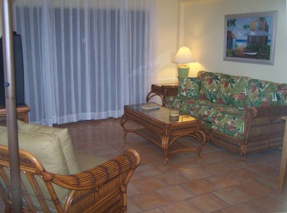 Living Area with Cable TV and DVD player