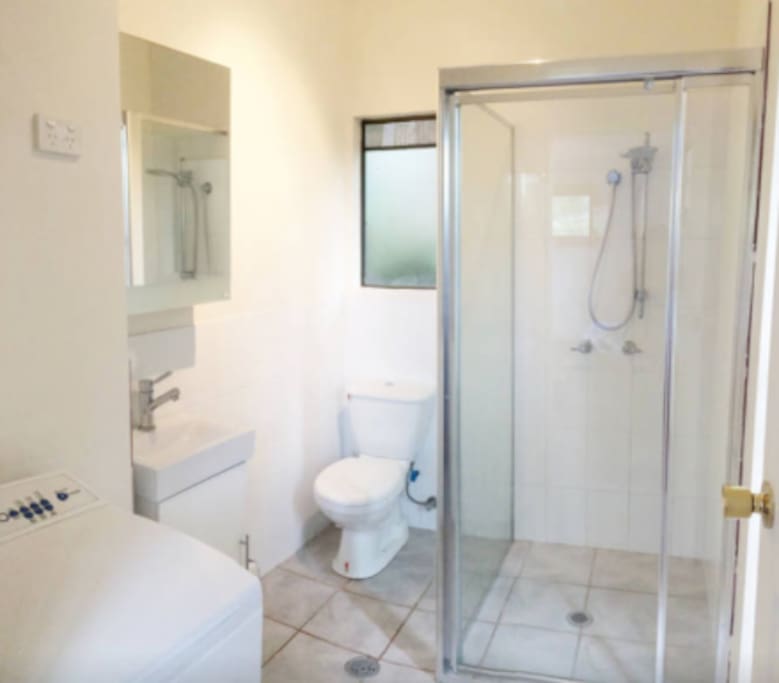 small tidy bathroom