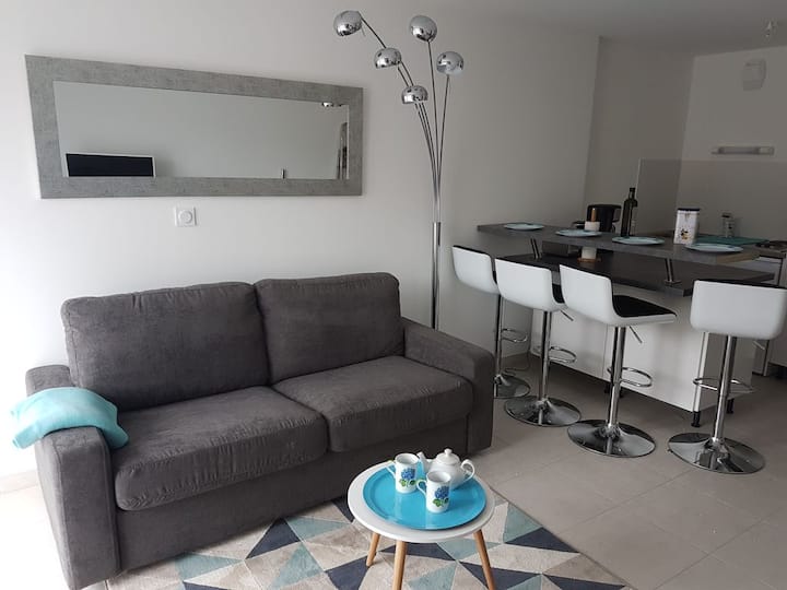 Charmant Appartement à 50 M De La Plage - Plage Saint Guirec