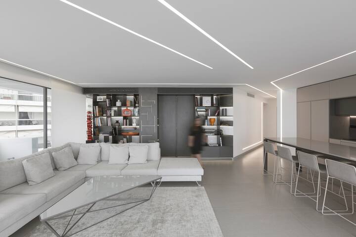 Infinity Sea View Apartment gallery image 2