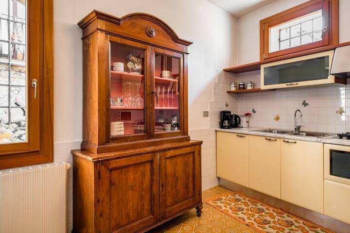 CA BARBARO WITH ALTANA gallery image 4