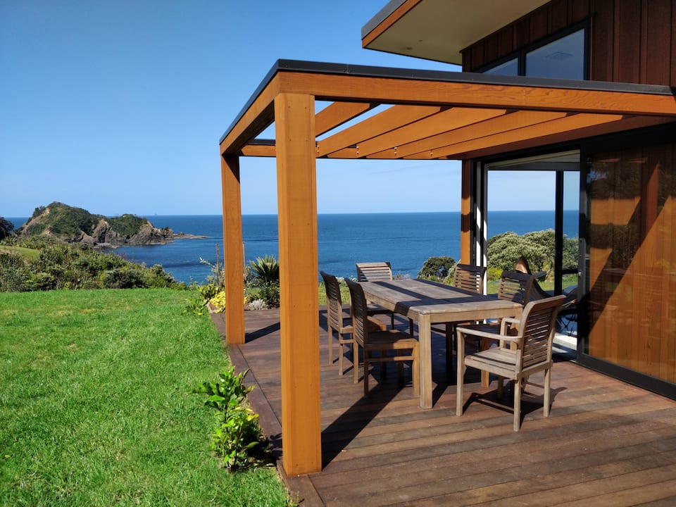 Knights in Residence, on the Tutukaka coast, Tutukaka, Northland, New Zealand, photo 10 of 10