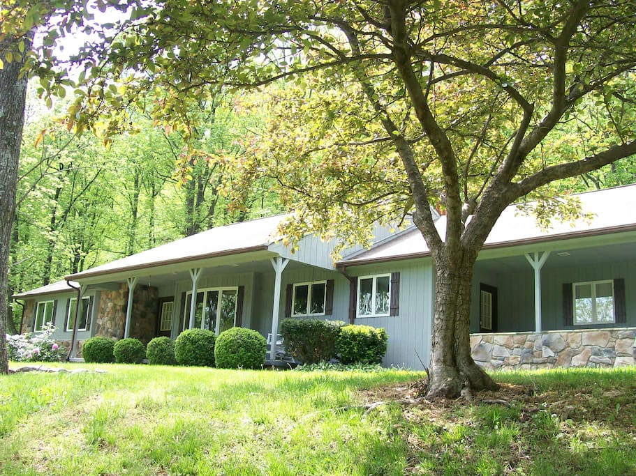 Lucky Chalet 13 - Front
