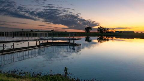 Lavender Hill - Up to 18 guests -Beautiful setting