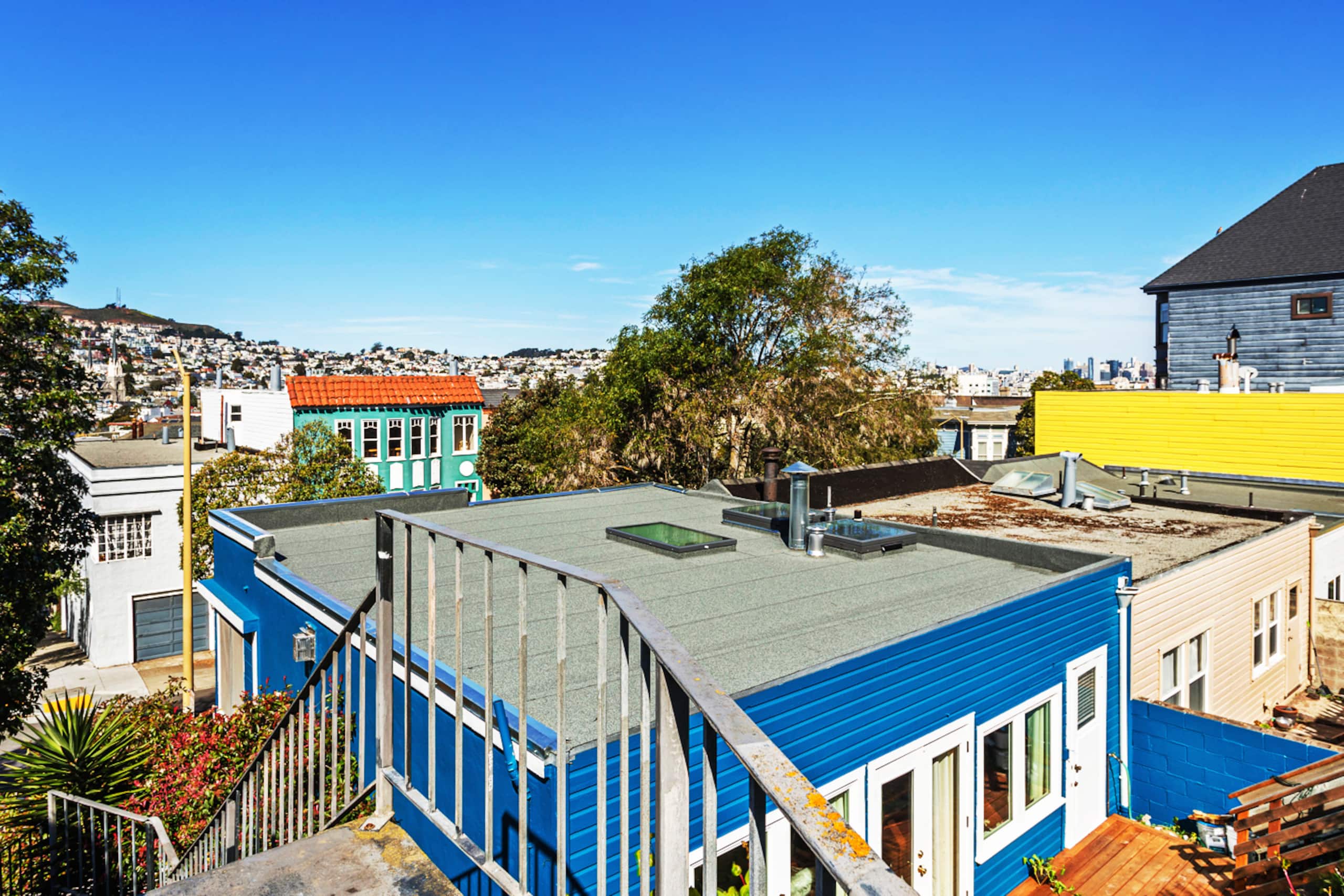 Home in San Francisco · ★4.88 · 2 bedrooms · 2 beds · 2 baths - Image 50