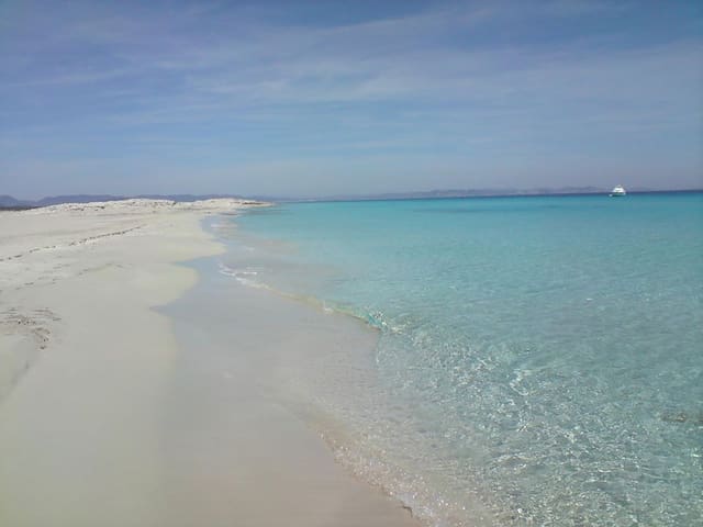 Formentera Chalets Es Pujols-Casa Tres Lirones I.