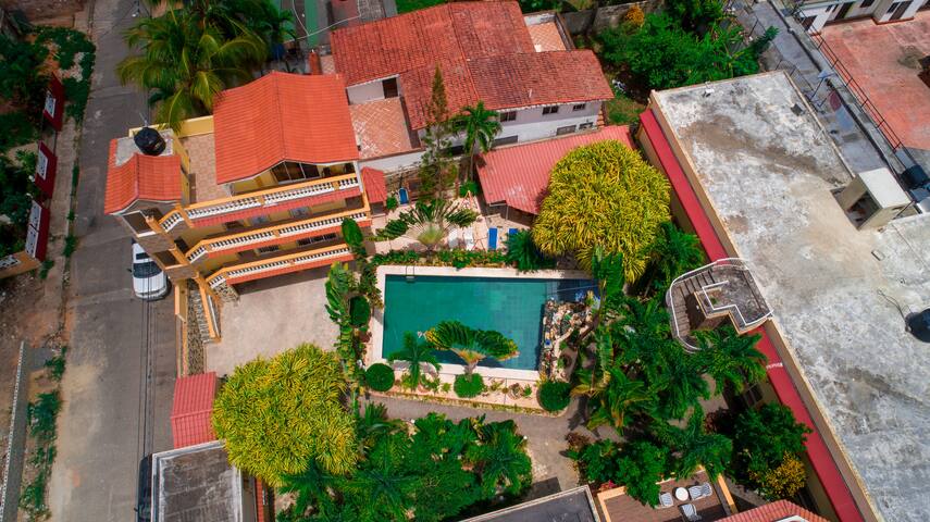 Residence Tropical Garden managed Airbnb listing 1