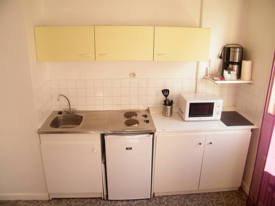 Cuisine équipée / Equipped kitchen