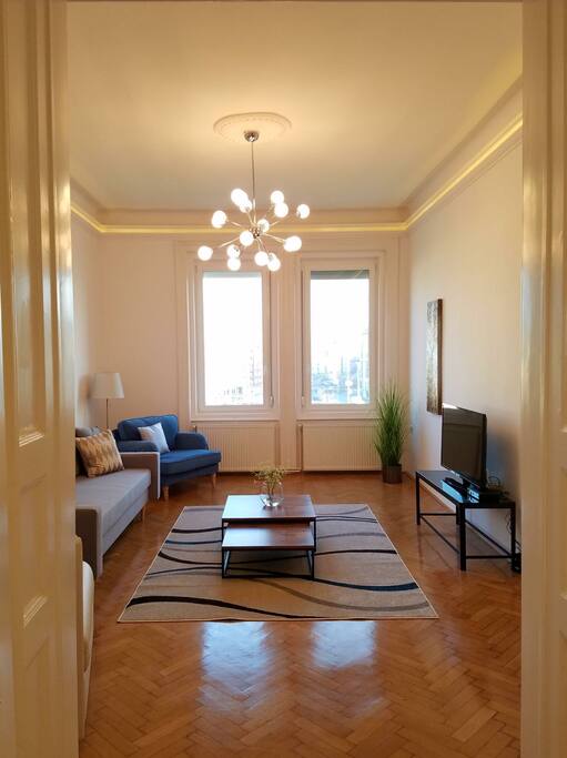 Spacious living area newly renovated