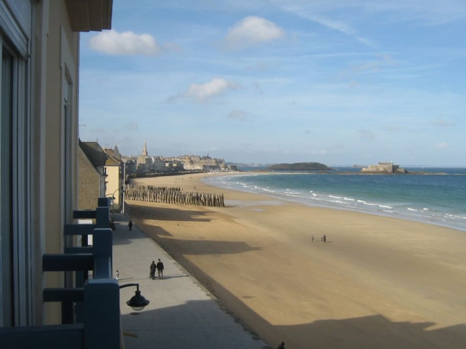 La plage de Rochebonne