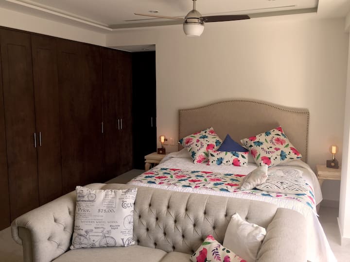 แปซิฟิกาสตูดิโอ 201