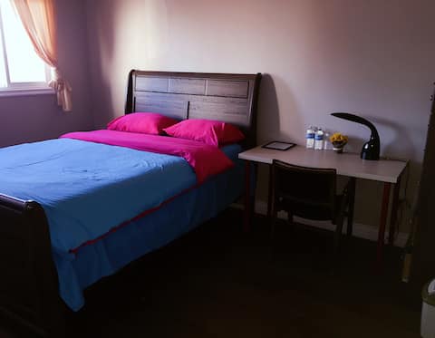 Central Mississauga,Great Location