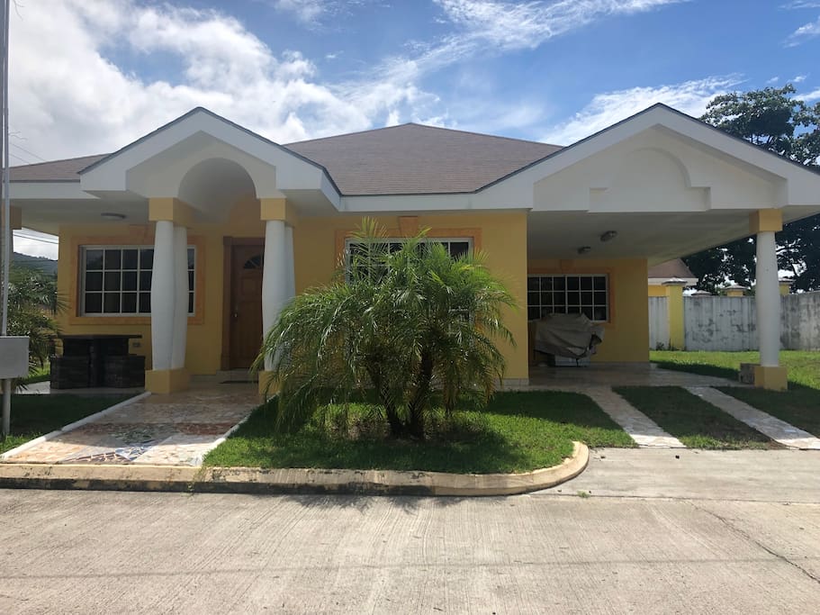La ceiba family luxury Villa Casas en alquiler en Jutiapa, Atlantida
