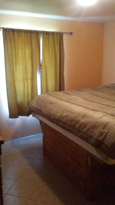 king bed