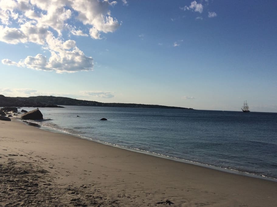 Tower at Marmion-Old Garden Beach is only a short walk away from the home.