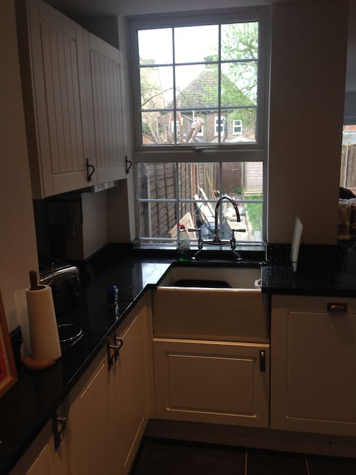 Kitchen Sink Area
