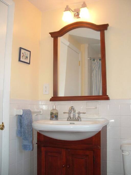 First floor full bath