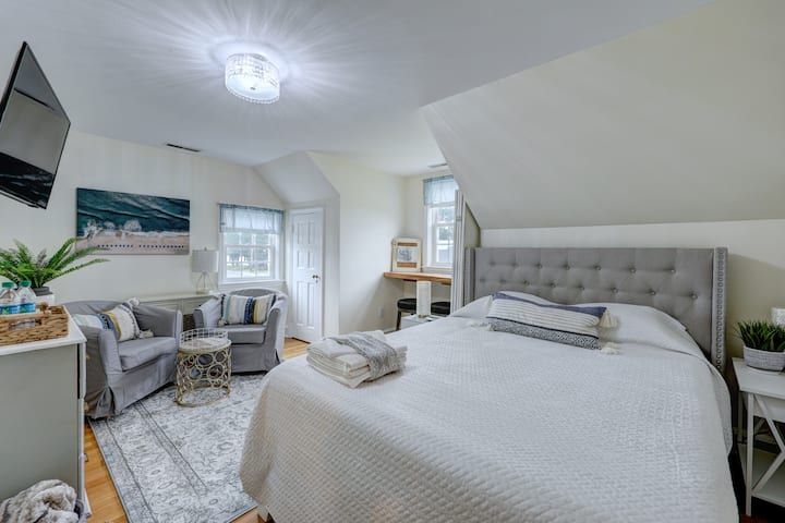 Guest room in MD's coolest town