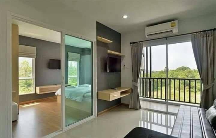 Balkón s výhľadom na hory