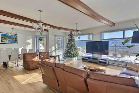 PANORAMA OF THE RIVERSIDE RELAXATION AREA (309418)