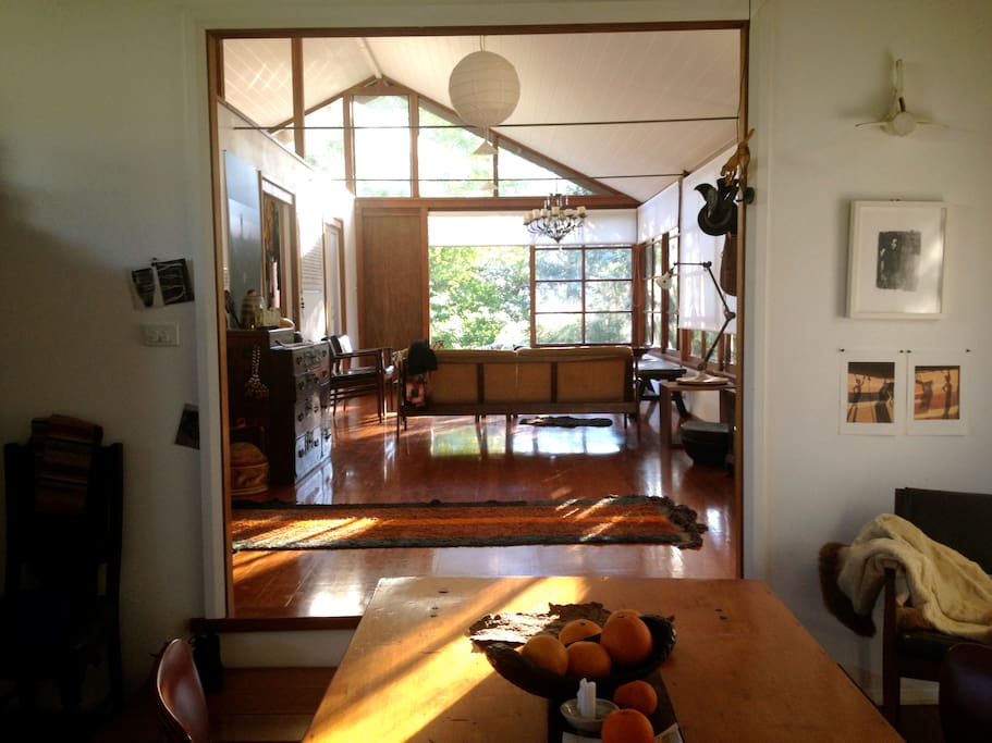 the house normally has a less austere and more homely feeling (view from the kitchen)