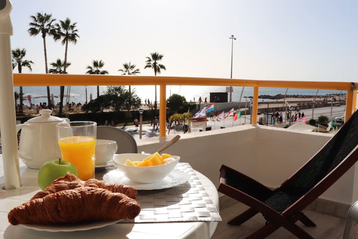 Apartamento Algarve/Quarteira em frente á  praia