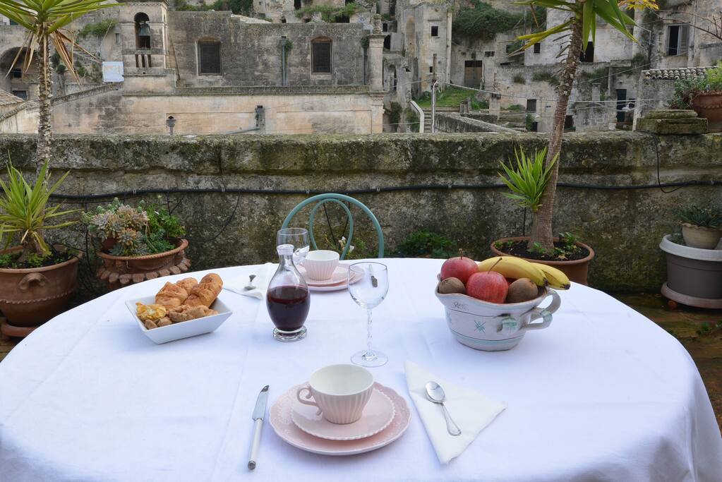 Colazione in terrazza