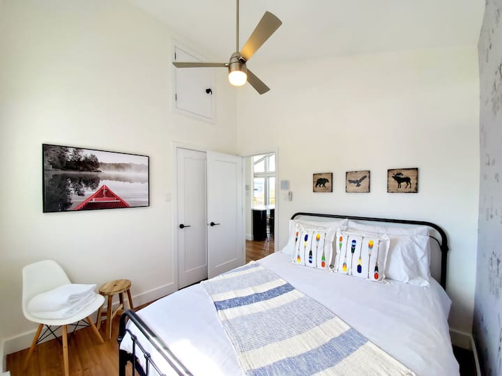 חדר שינה 2 עם מיטת קווין סייז