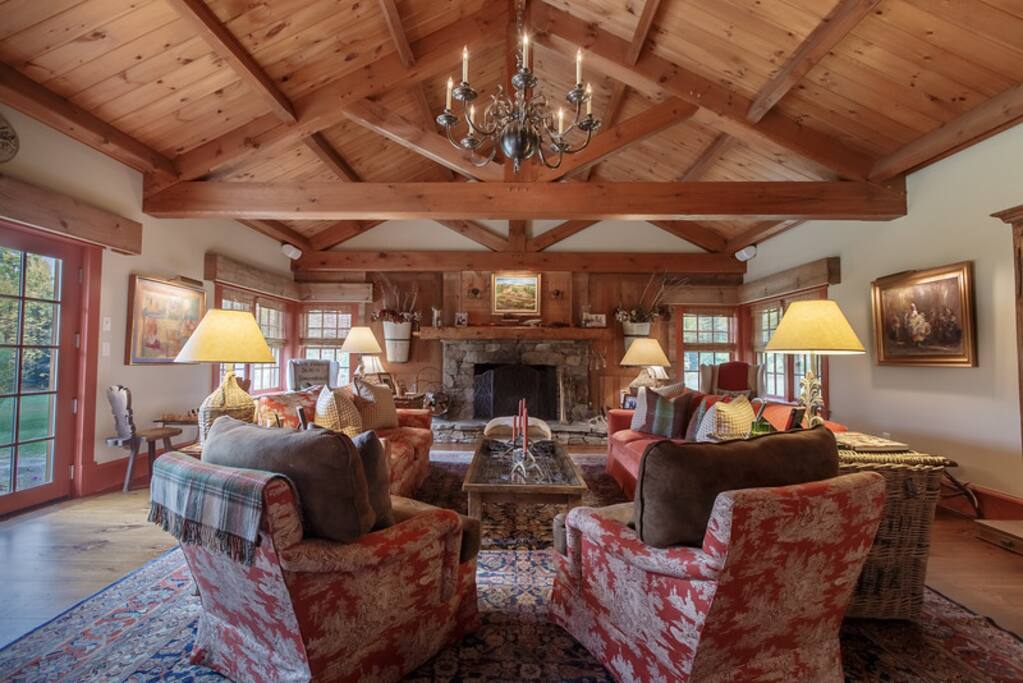 Main Level - Living Room