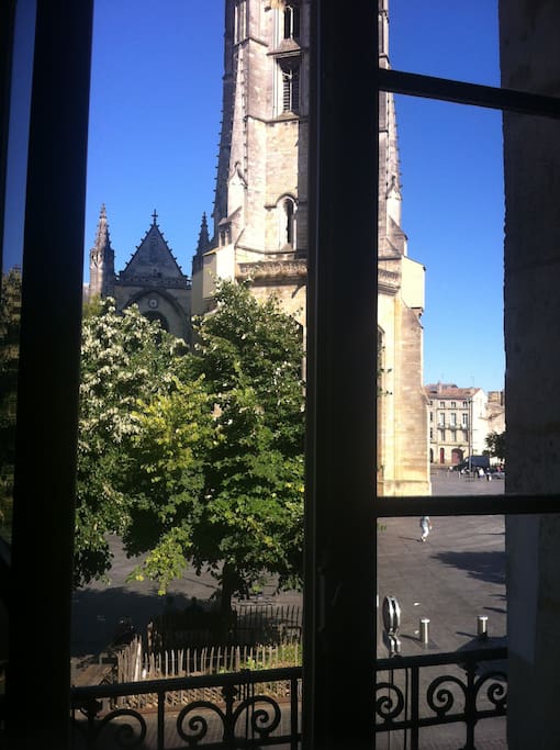 Vu sur la place