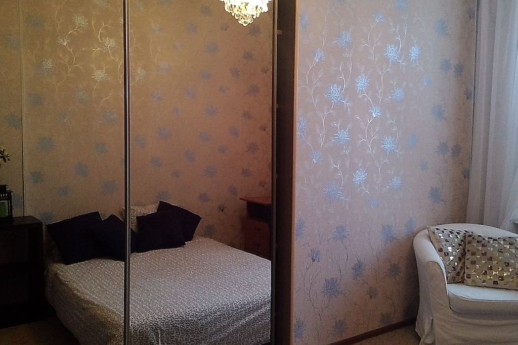первая спальня/1 st bedroom
