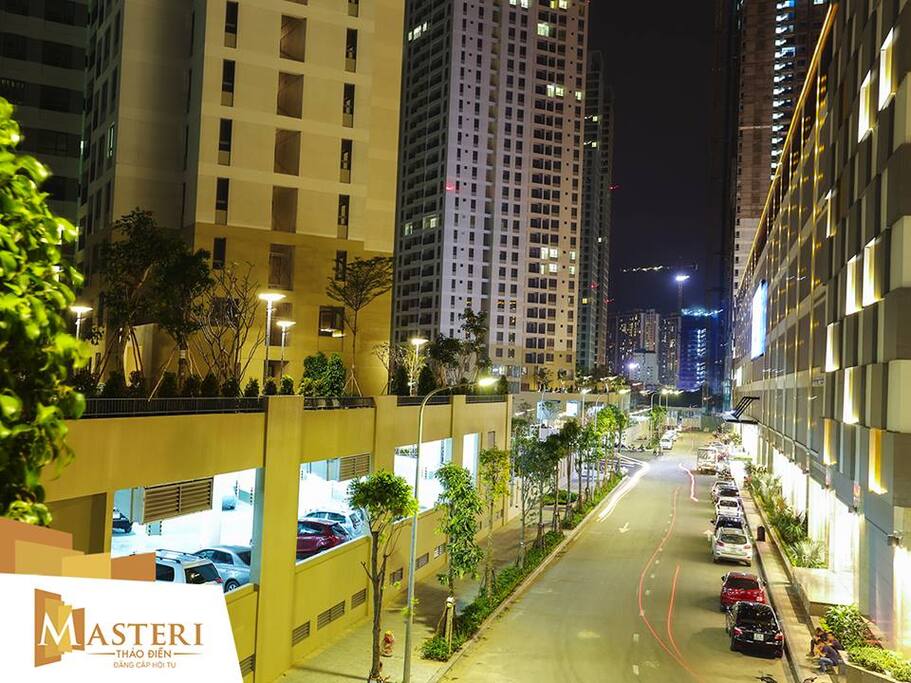 Night view to internal road