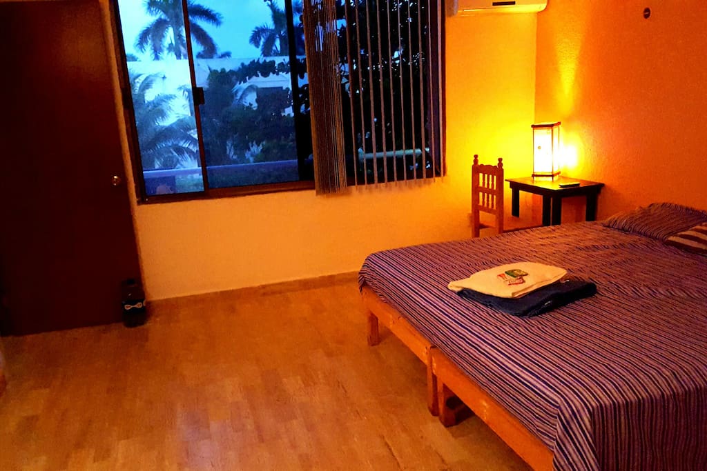 Cancun Hotel Zone, Poktapok