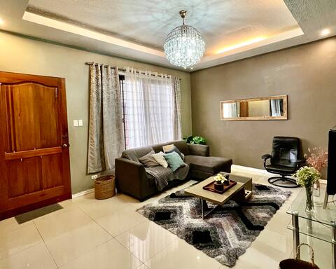 4-Bedroom Fully Equipped  Home With Swimming Pools