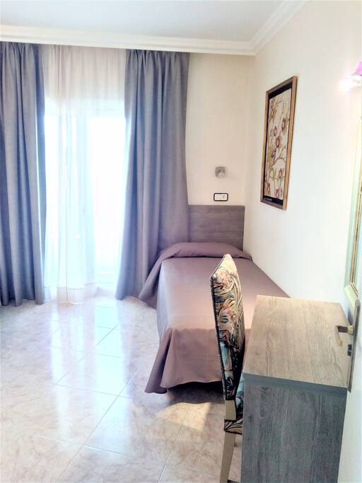 Cama Individual Derecha