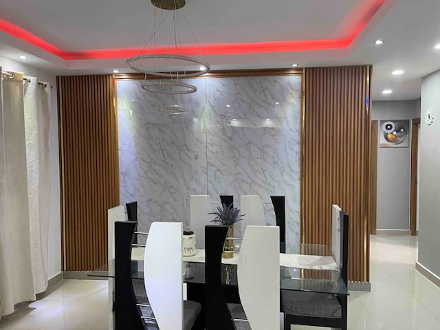 Entire home with 2 bedrooms in Santo Domingo Este - Acogedor y familiar