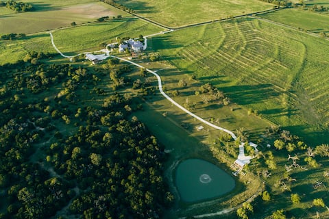 Jubilee Ranch Guest House and Spa ~ Comfort, Texas